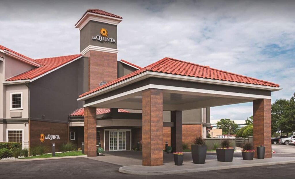 cropped-LaQuinta.png
